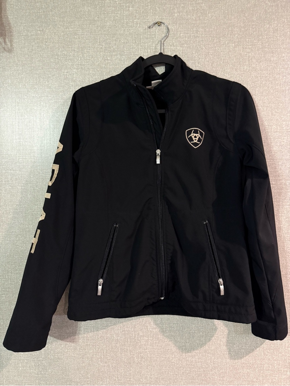 Ariat Black Women's Utility Softshell Jacket with Logo